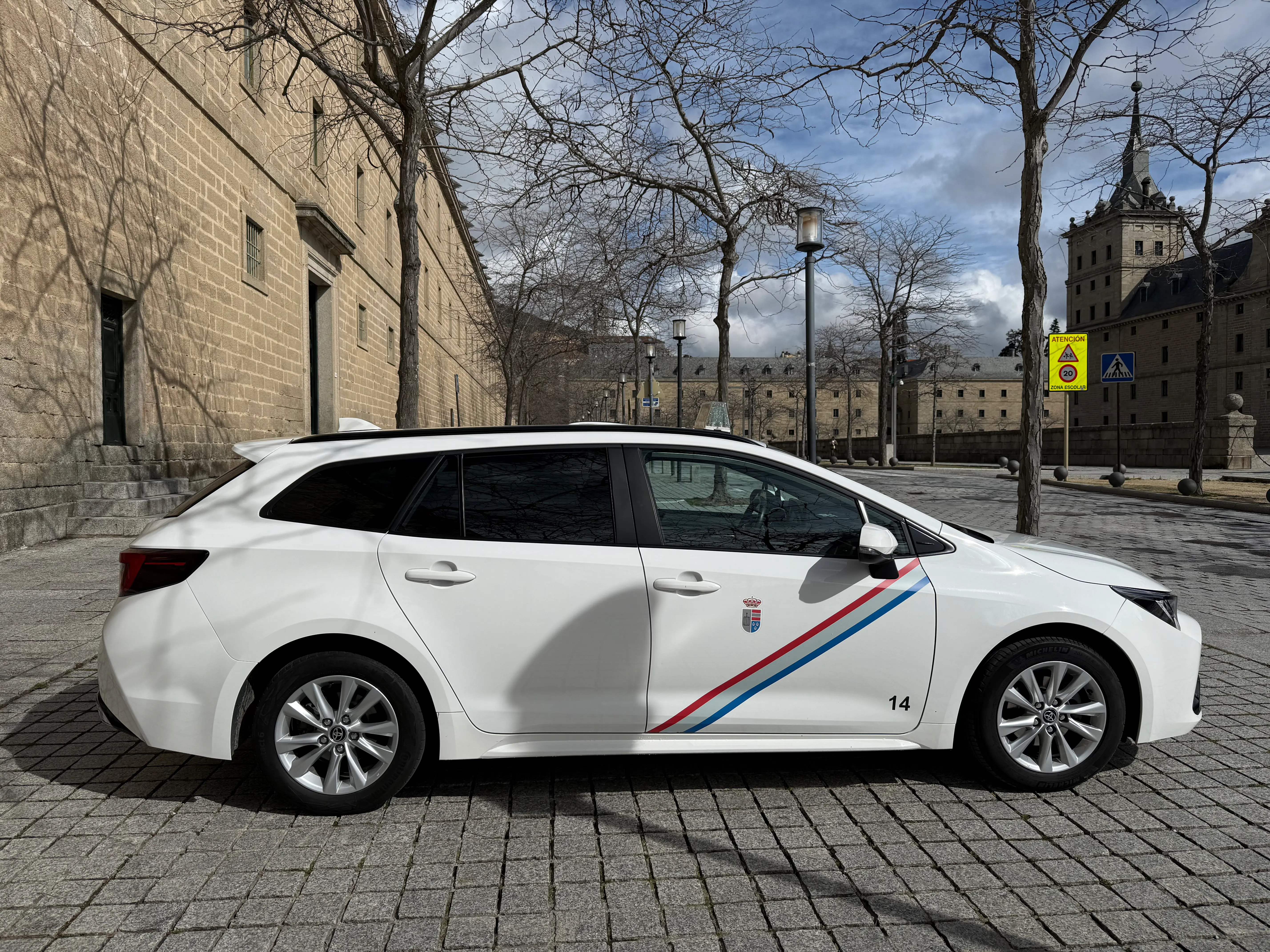 Taxi Lateral Derecho